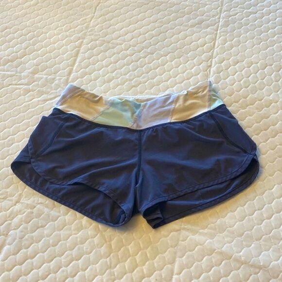 Lululemon Run: Speed Short *4-way Stretch
Cadet Blue - Picture 5 of 11